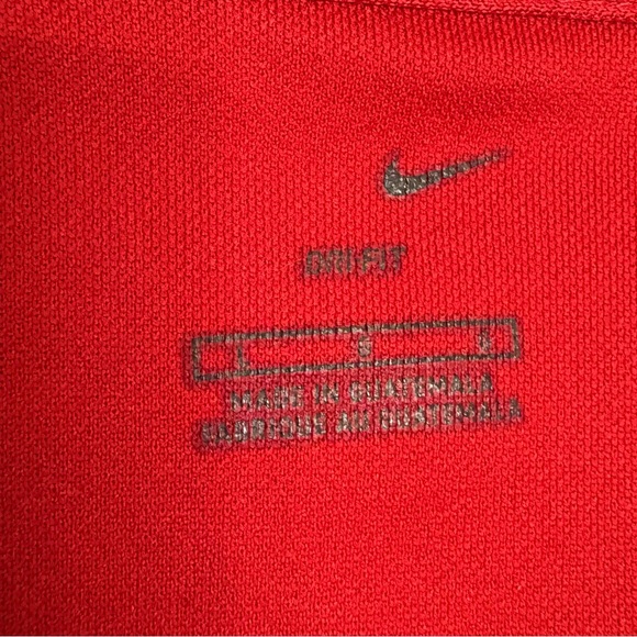 Nike T-Shirt Men L Red Dri-Fit Long Sleeve Running Training Gym Swoosh EUC - Picture 4 of 9